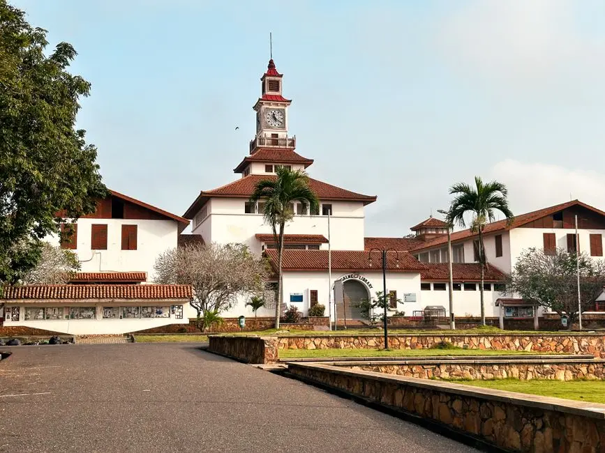 Kamar kos murah dengan fasilitas sederhana di dekat kampus